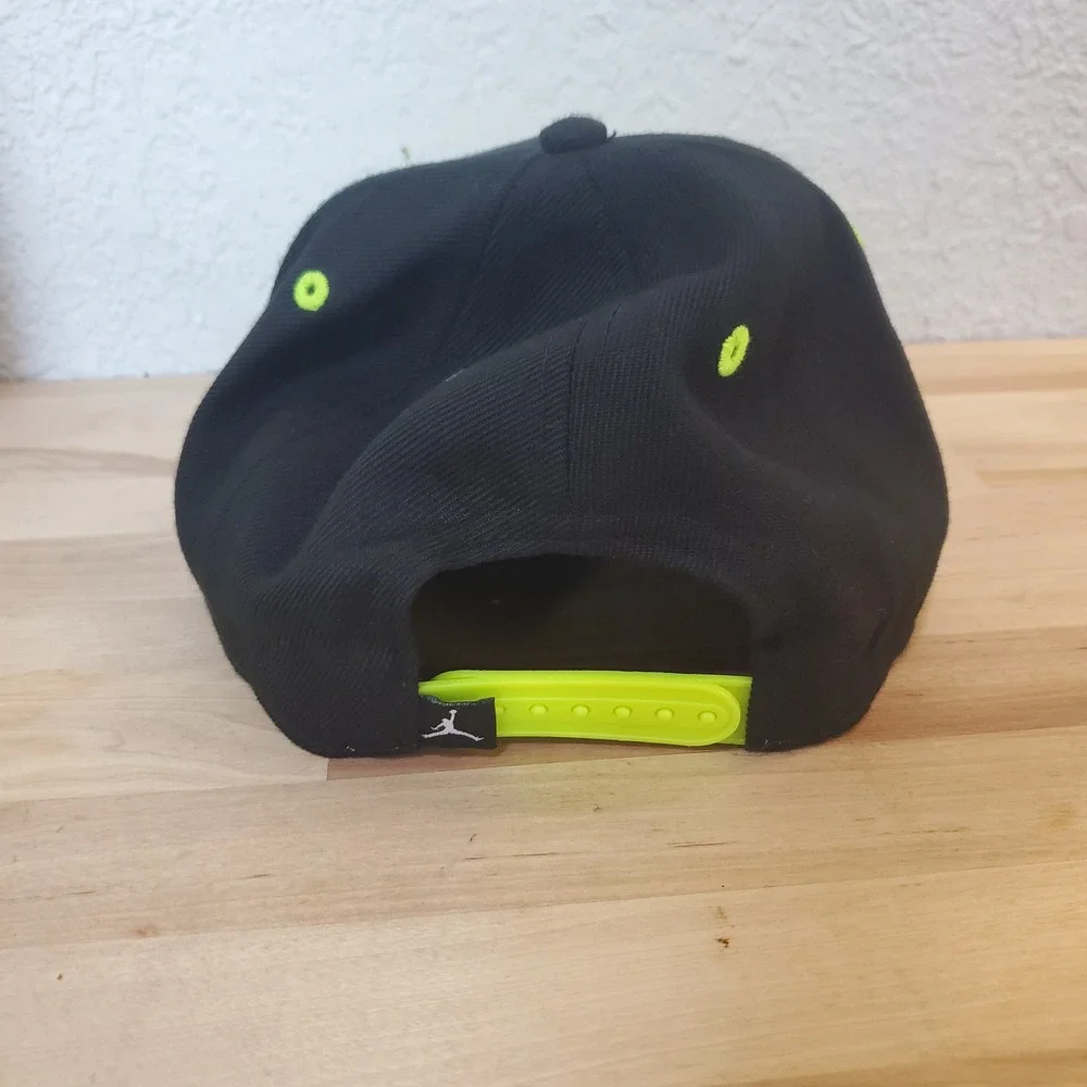 Jordan Youth True Snapback Hat Black Neon Volt Green Jumpman Cap 617844-988977